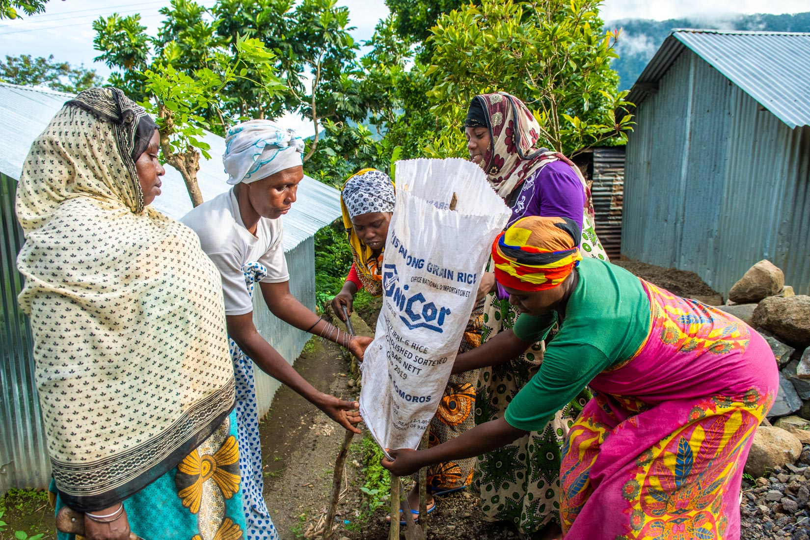 Comoros Website 2020-6